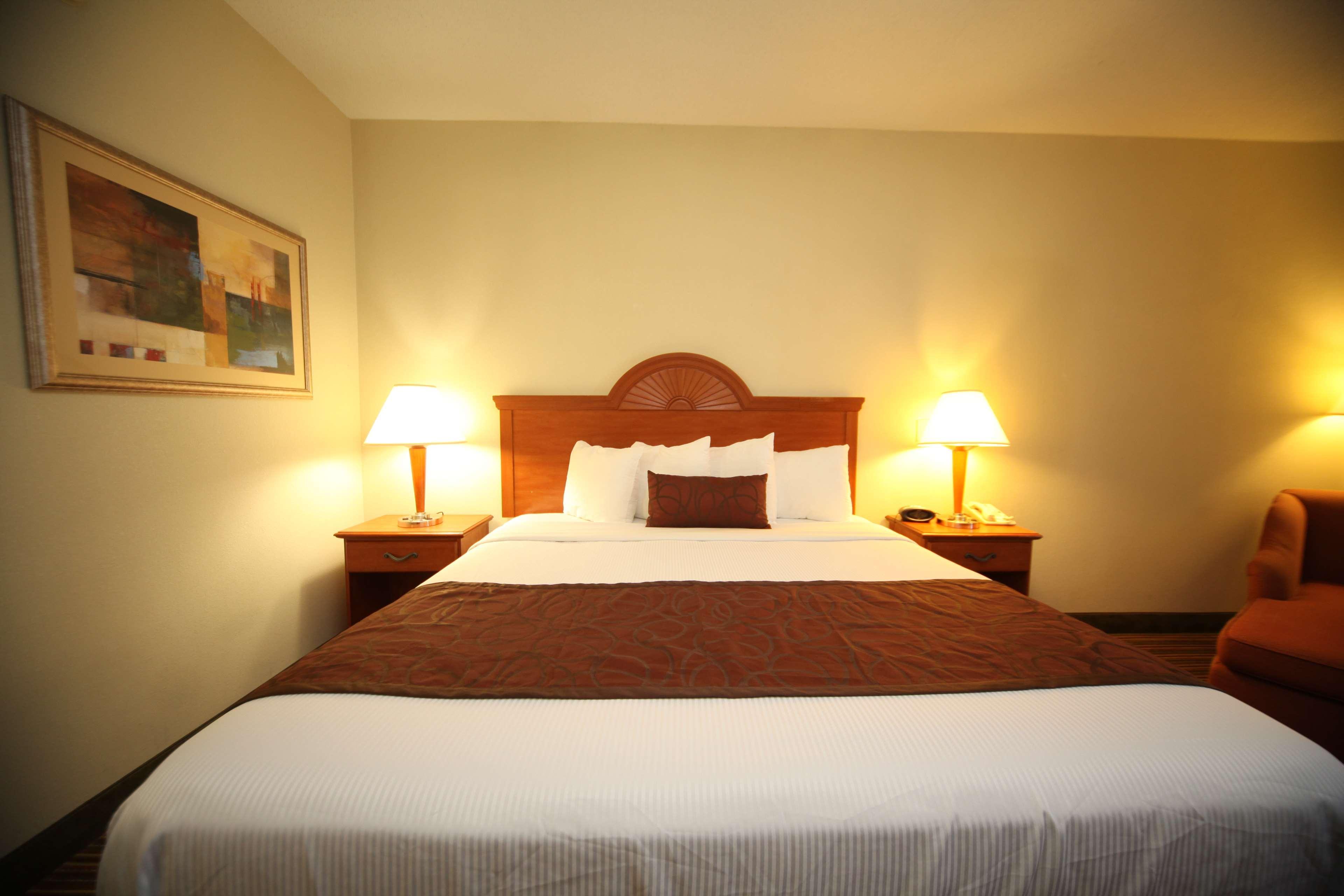 Best Western Plus Edison Inn Garner Ngoại thất bức ảnh