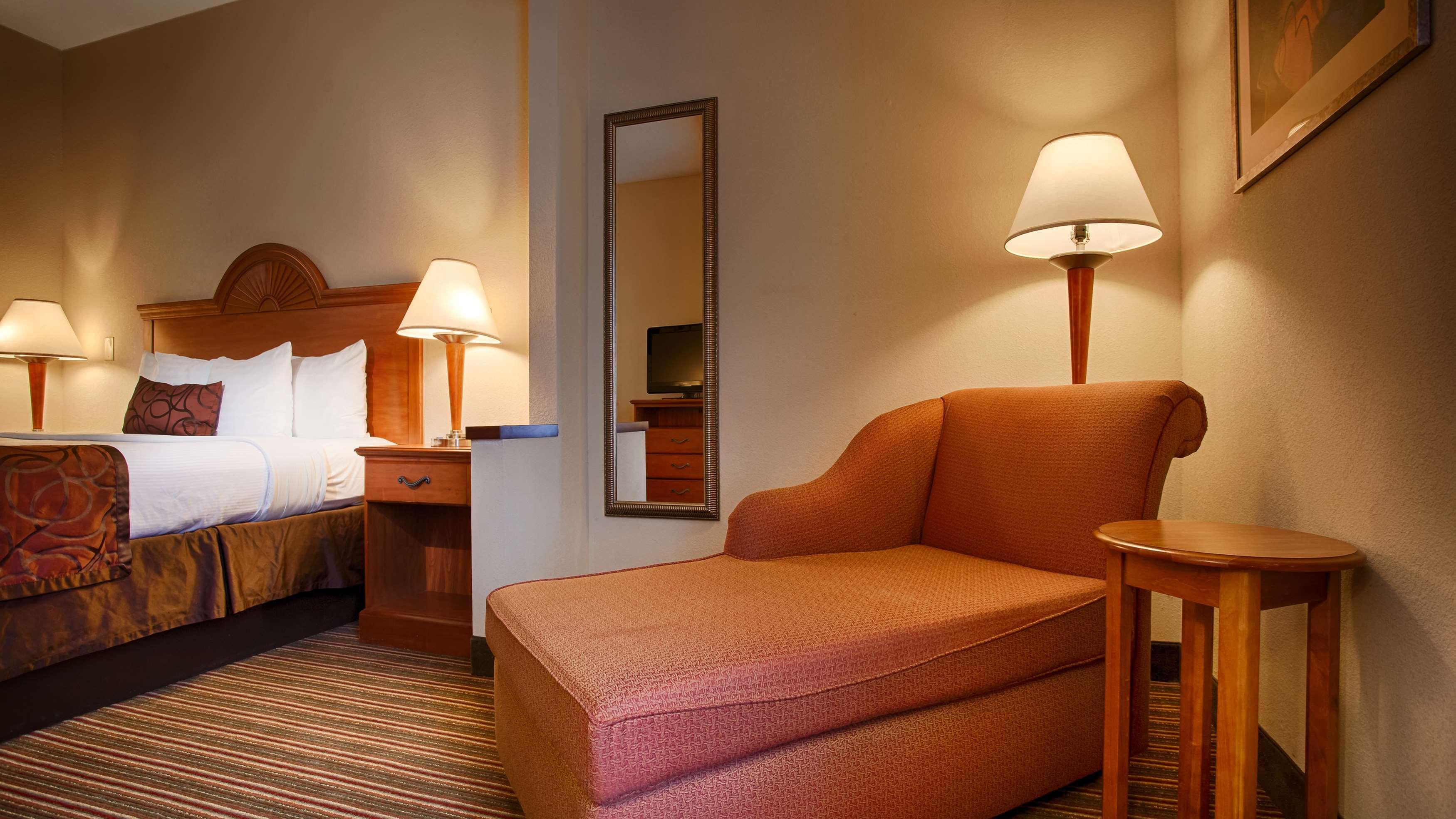 Best Western Plus Edison Inn Garner Ngoại thất bức ảnh