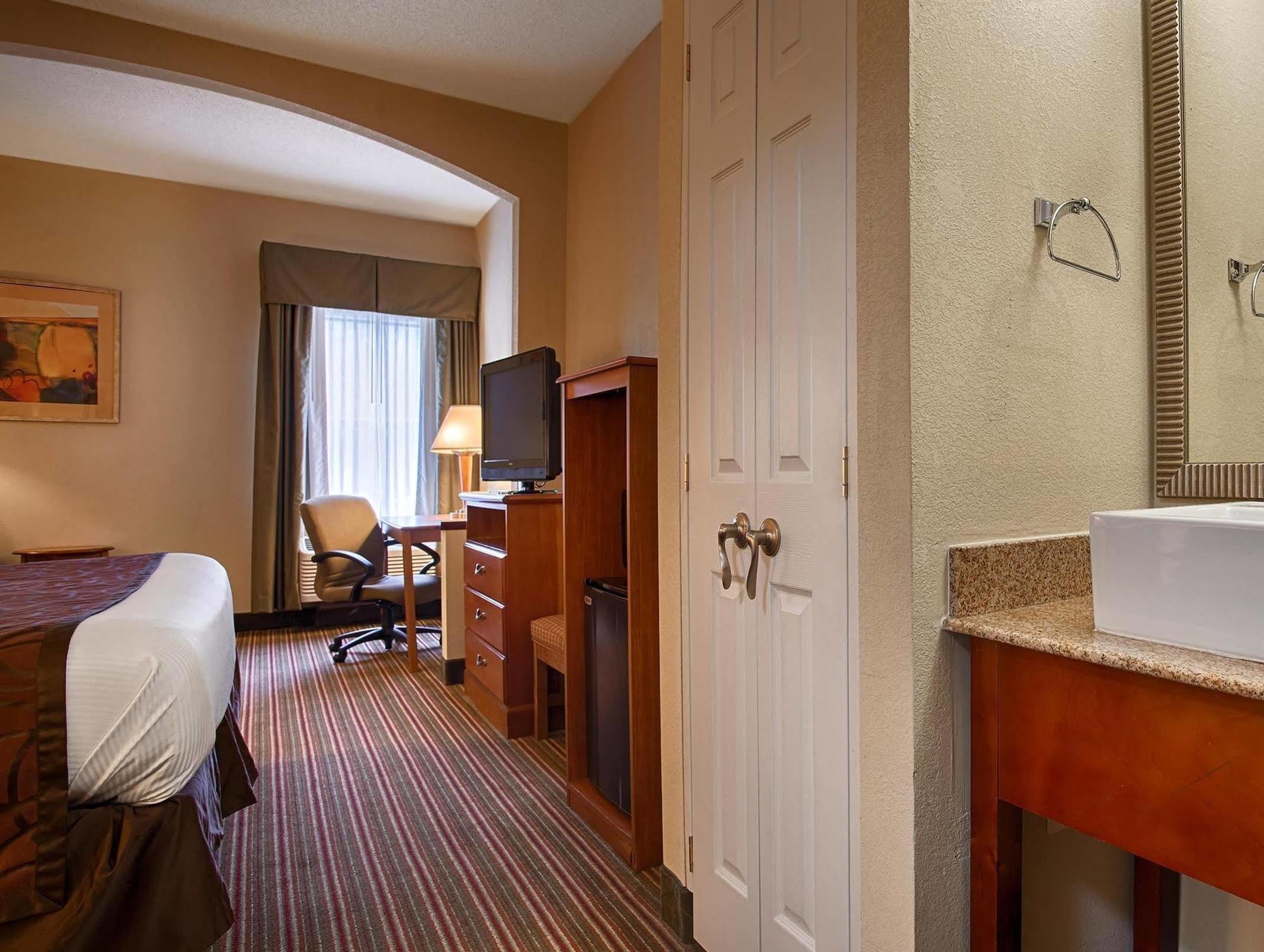 Best Western Plus Edison Inn Garner Ngoại thất bức ảnh